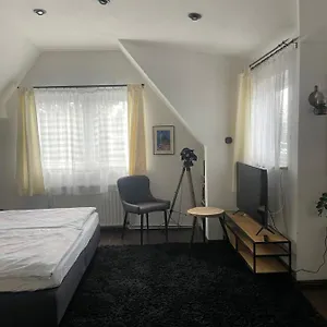Bed & Breakfast - Hh Airport